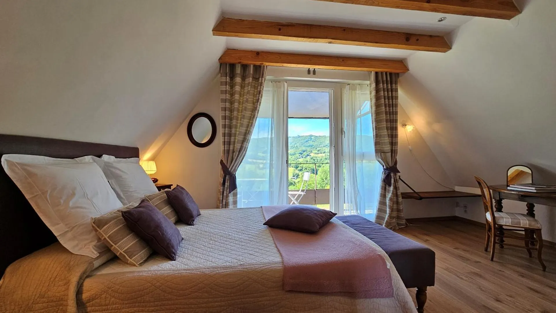 Chambre d'Hotes Le Ponsonnet Conques-en-Rouergue 0*,  France